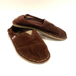 Toms Classic Slip On - Corduroy - Men’s 9